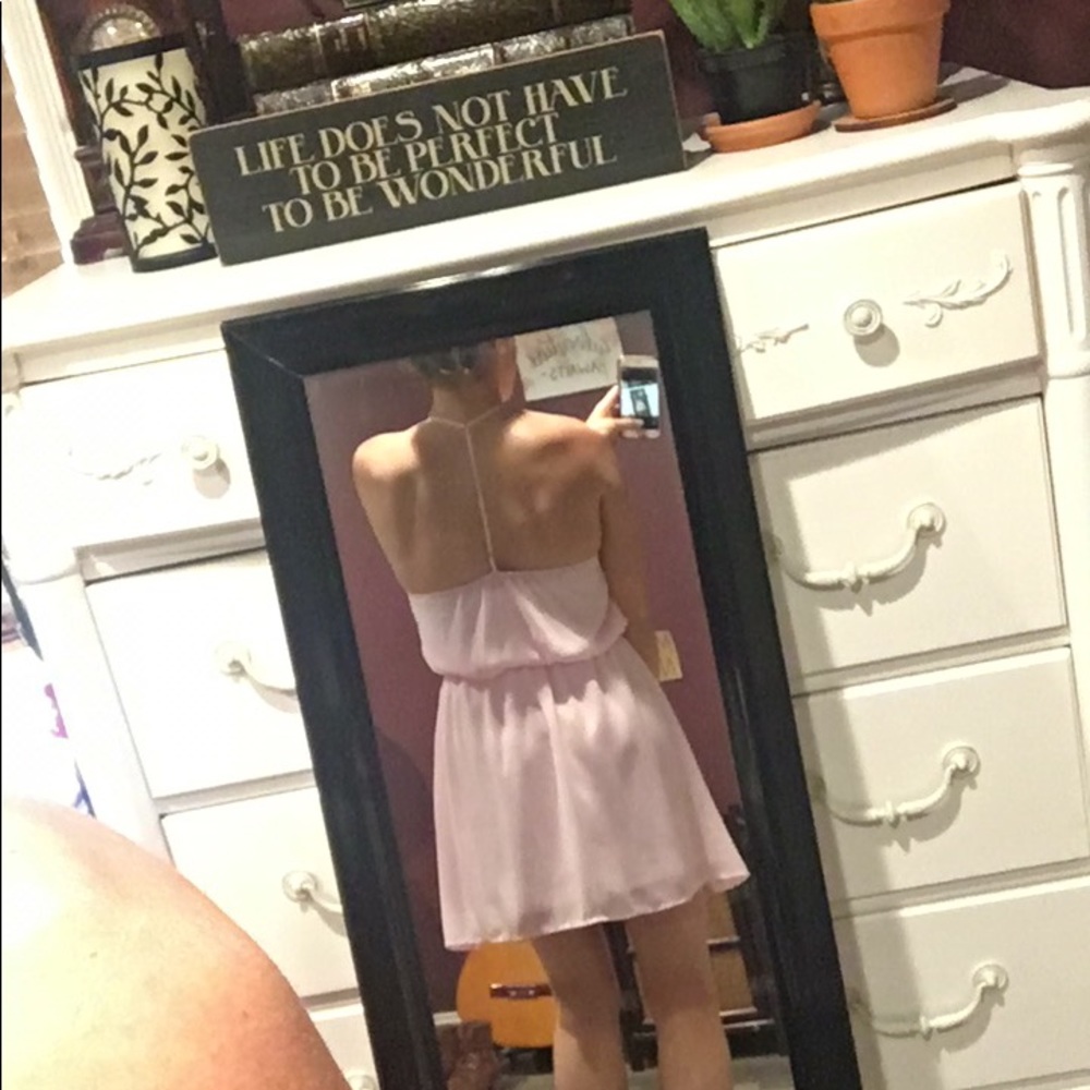 🌸 Light Pink Mini 🌸 - Picture 3 of 5